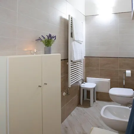 Irilor Luxury Bed & Breakfast 4*