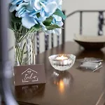 Irilor Luxury 住宿加早餐酒店 4*