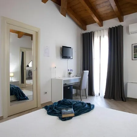 Couette-café Irilor Luxury 4*