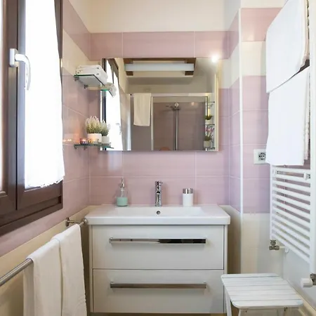 Irilor Luxury Couette-café 4*